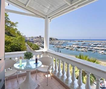 greenrayischia en sea-view-apartments 019